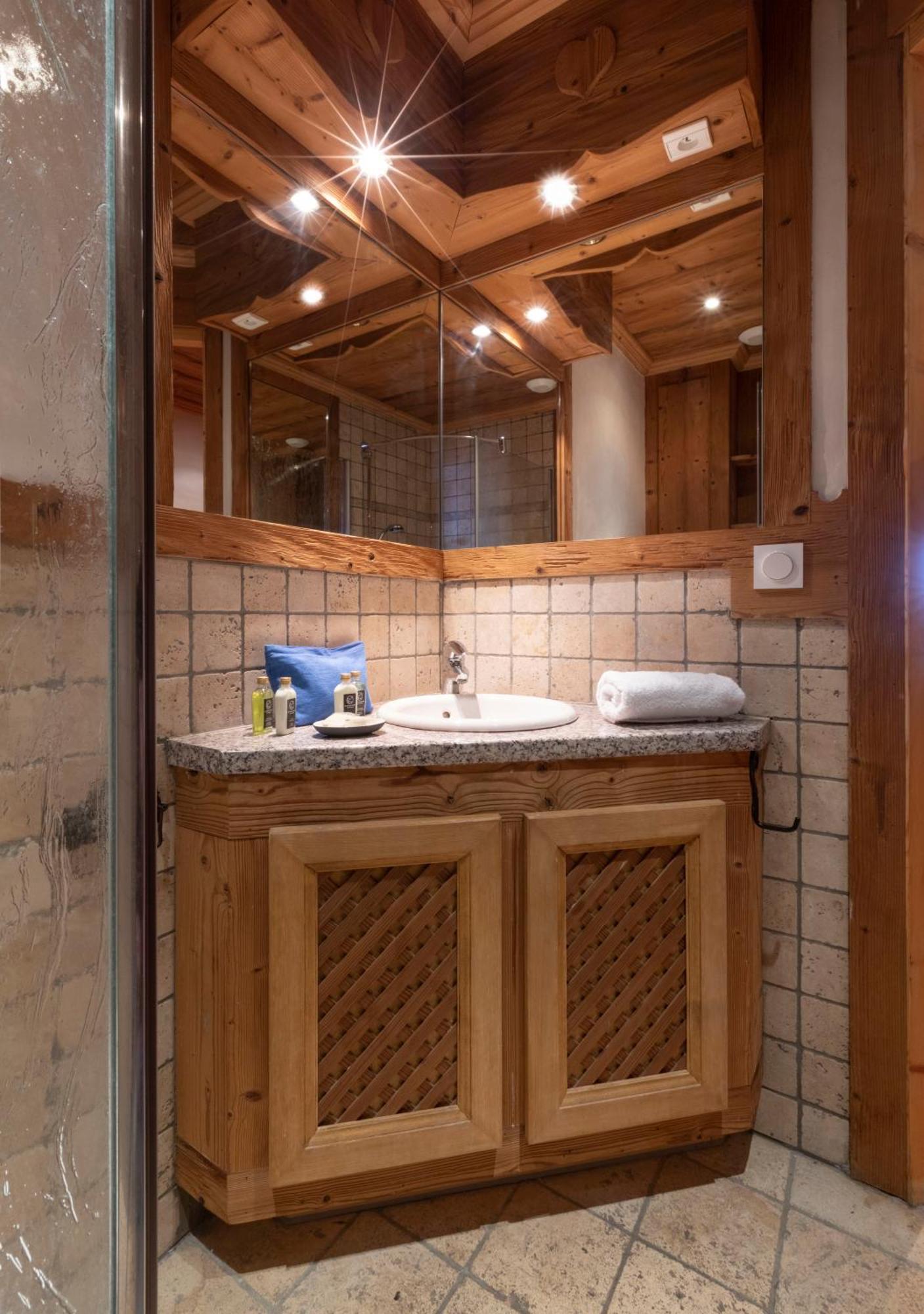 Terresens - Les Cascades Hotell Courchevel Exteriör bild